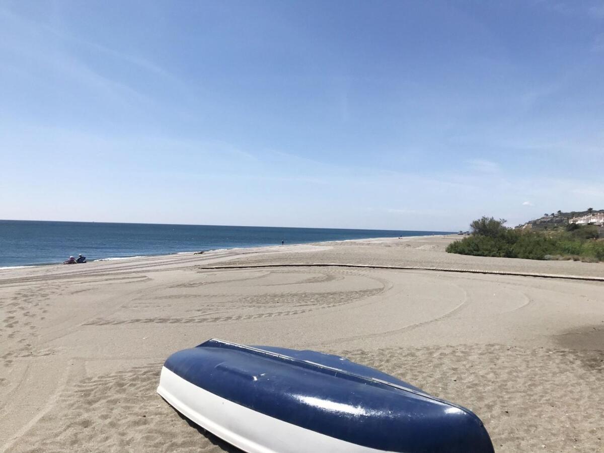Lovely Aldea Beach Apartment Manilva Esterno foto